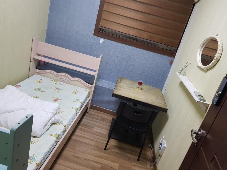 Backpackers' House Otel Busan Dış mekan fotoğraf